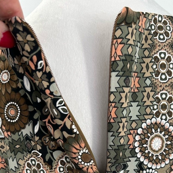 Northstyle Brown Multicolored Fit and Flare Short Sleeve Floral Dress Size 6 - Picture 7 of 15